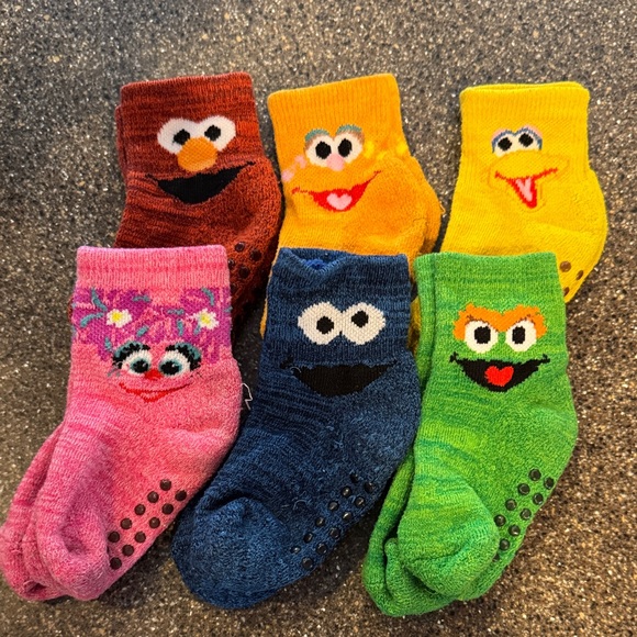 Sesame Street Other - Sesame Street Character Kids Socks Set